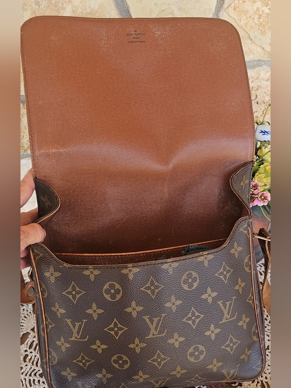 Louis Vuitton Cartouchière shoulder bag - Picture 8 of 16